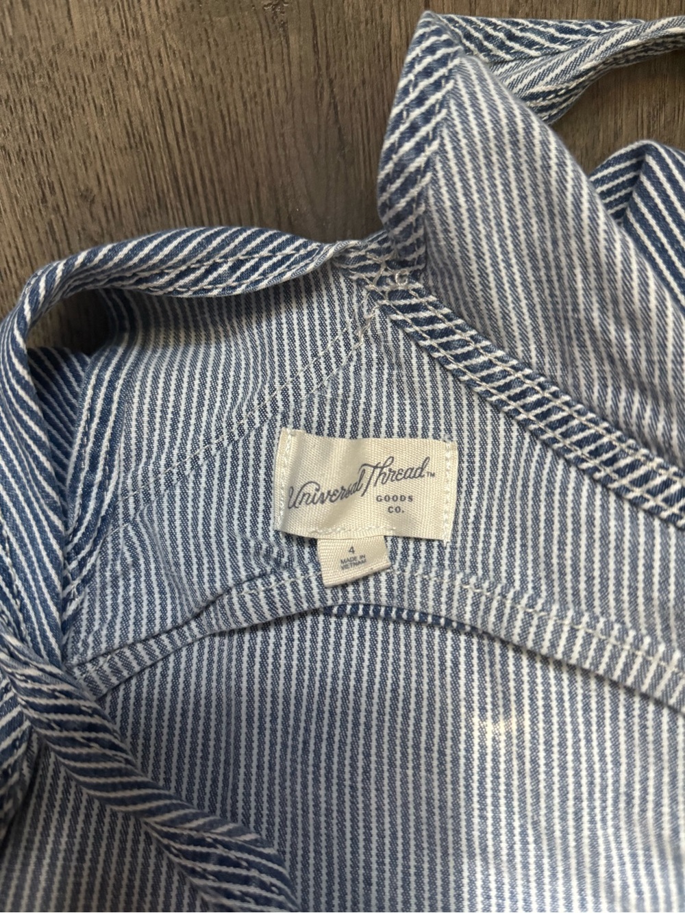 Universal Thread Blue Pinstripe Short Overalls - Picture 4 of 4
